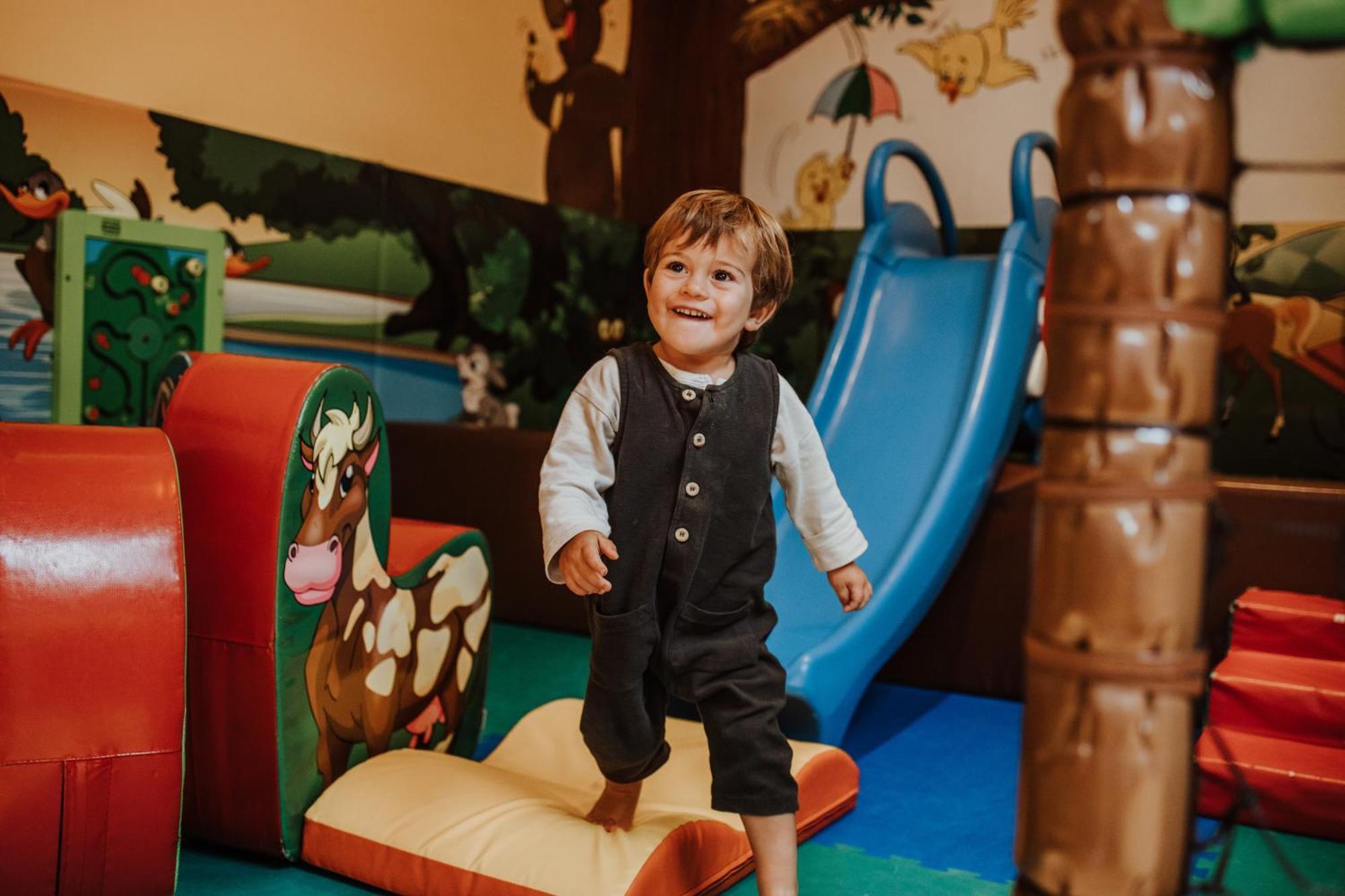 ואלס Familienhotel Huber מראה חיצוני תמונה
