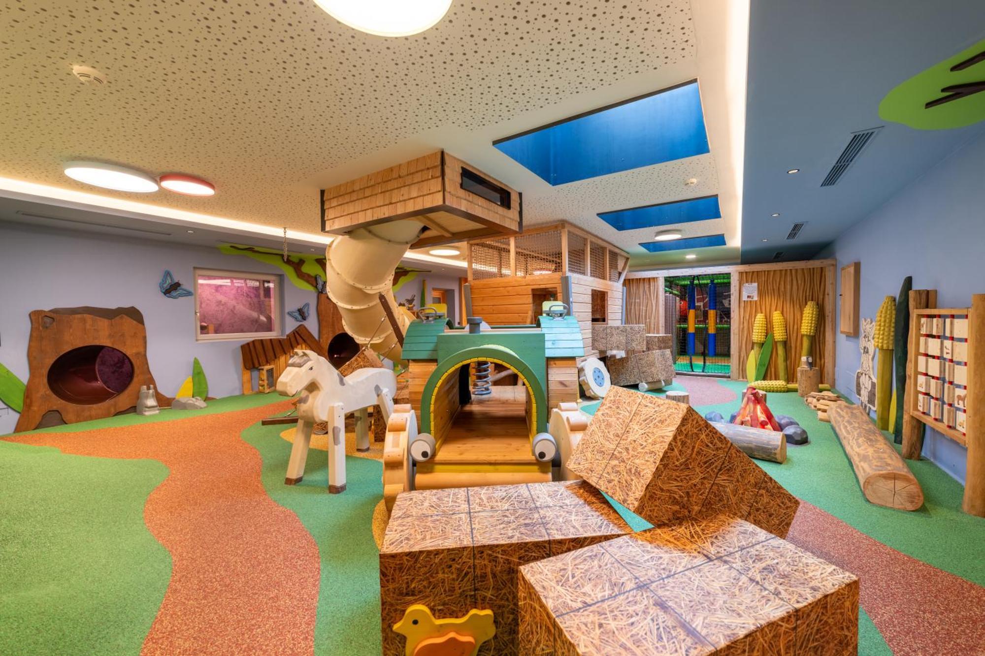 ואלס Familienhotel Huber מראה חיצוני תמונה