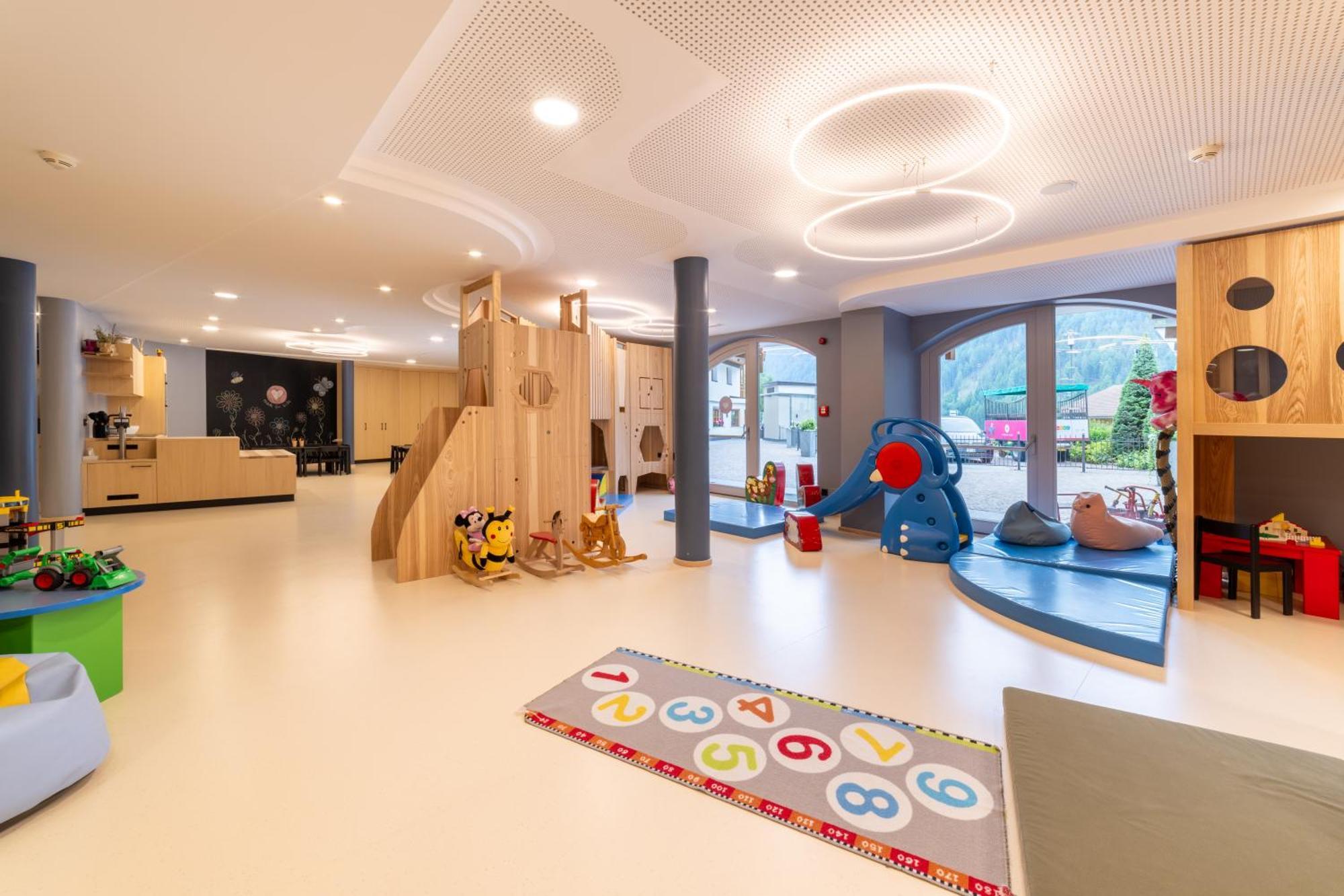 ואלס Familienhotel Huber מראה חיצוני תמונה